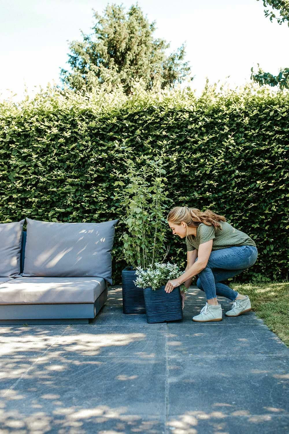 Capi Plantenbak Vierkant Nature Rib NL - L40 X B40 X H40cm - Zwart 5 Capi Plantenbak Vierkant Nature Rib NL - L40 X B40 X H40cm - Zwart - Afbeelding 3